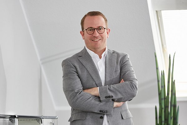 Jochen Meyer-Dönselmann im Sande – Gesellschafter-Geschäftsführer